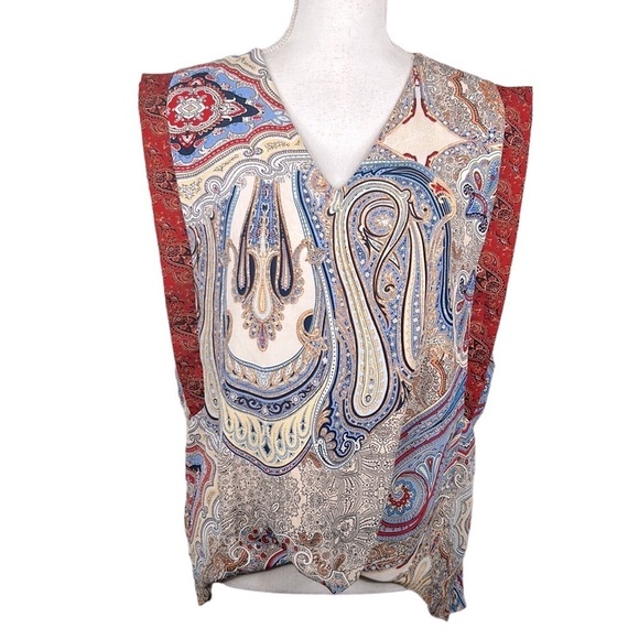 Coco + Carmen Paisley V-Neck Short Sleeve High Low Top Size Medium - Picture 1 of 6